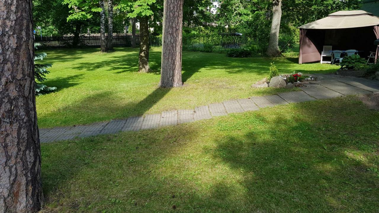 Mini-House With Garden In Jurmala Villa Екстериор снимка